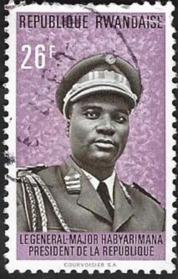 1 Postzegel Rwanda 1974 Nieuw beleid beschikbaar voor biedingen