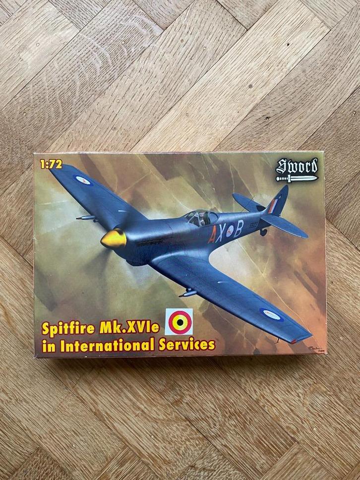 SPITFIRE MK. XVI - BELGISCHE LUCHTMACHT - 1:72, Hobby en Vrije tijd, Modelbouw | Vliegtuigen en Helikopters, Nieuw, Vliegtuig