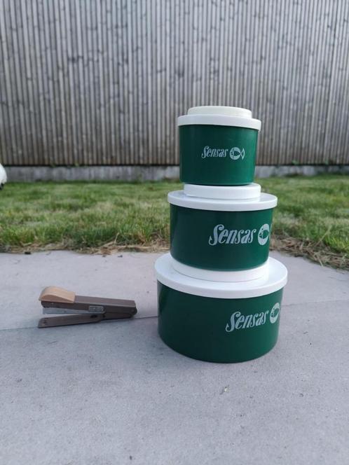 Bait Boxes SENSAS competition – aasdozen, Watersport en Boten, Hengelsport | Witvissen, Zo goed als nieuw, Overige typen, Ophalen