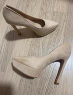 Nieuwe beige pumps (plateau / platform). Maat 37, Kleding | Dames, Schoenen, Ophalen of Verzenden, Nieuw, Beige, Pumps