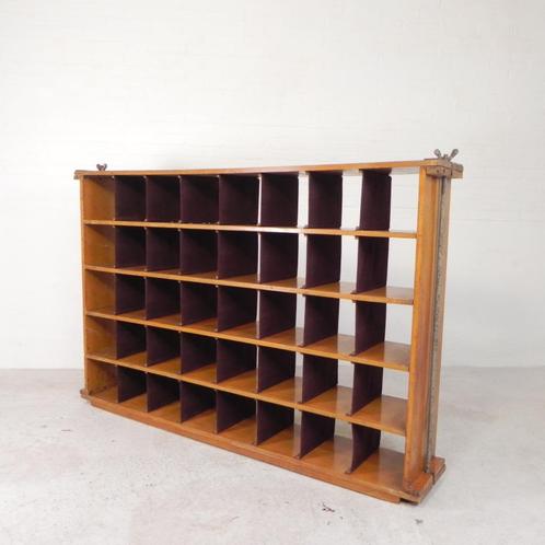 Trieerkast, vakkenkast, sorteerkast met 40 kakken, jaren 50, Antiek en Kunst, Antiek | Woonaccessoires, Verzenden