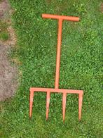 Tuingereedschap te koop, Ophalen