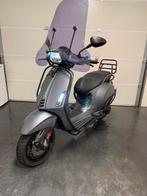 Vespa sprint A klasse euro 4, Fietsen en Brommers, Ophalen, Zo goed als nieuw, Piaggio