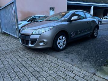 Renault Megane coupe 2010 21000km 12 maanden garantie 