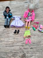 Kleine barbie - 2 kinderen - enkele accessoires, Kinderen en Baby's, Ophalen, Gebruikt, Barbie