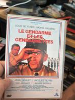 Le gendarme et les gendarmettes, Ophalen of Verzenden, Zo goed als nieuw