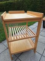 Houten verzorgingstafel met toebehoren, Kinderen en Baby's, Kinderkamer | Commodes en Kasten, Ophalen, Zo goed als nieuw