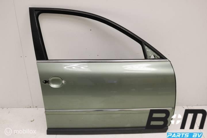 Portier RV VW Passat 3BG Variant LA6W 3B4831052BF, Auto-onderdelen, Carrosserie, Gebruikt