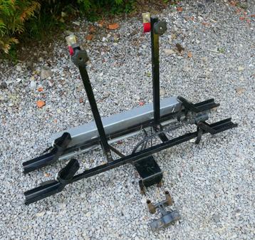 porte-vélo pour attache remorque voiture TBE Pour 2 vélos beschikbaar voor biedingen