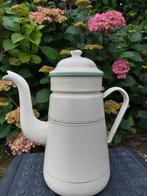 Grande cafetière en tôle émaillée en bon état, Ophalen of Verzenden