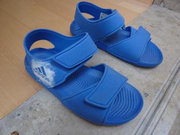 NIEUW - Zee/strand sandalen Adidas maat 34