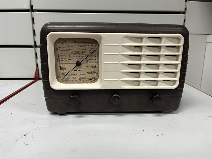 Vintage bakelieten Ultra Electric E.T.401 - radio jaren 40, Audio, Tv en Foto, Radio's, Radio, Ophalen