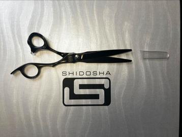 Shidosha kappersschaar Black Titanium SH 13 ciseaux scissors beschikbaar voor biedingen