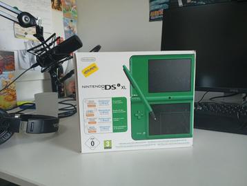 Nintendo DSI i XL, Games en Spelcomputers, Spelcomputers | Nintendo DS, Ophalen of Verzenden, Zo goed als nieuw, Dsi