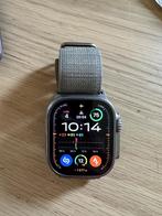 Apple Watch Ultra (2022) GPS + Cellular 49 mm - Natuurlijk t, Handtassen en Accessoires, Smartwatches, GPS, Gebruikt, Apple Watch