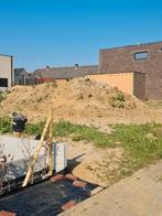 Gratis land om op te halen in Biévène, Tuin en Terras, Aarde en Mest, Ophalen