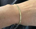 Gouden vintage M schakel armband. 2025/644., Handtassen en Accessoires, Armbanden, Verzenden, Zo goed als nieuw, Goud, Goud