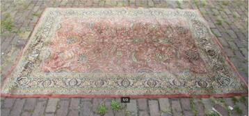 Leuk Oud Tapijt - 233x173 beschikbaar voor biedingen