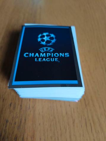 206 topps Champions League stickers 2016/2017 beschikbaar voor biedingen