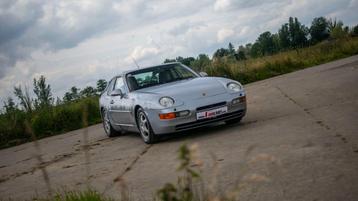 Porsche 968