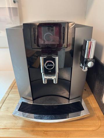 JURA E8 Koffiemachine, Tuyau à Vapeur, Café en grains, Utilisé, 10 tasses ou plus