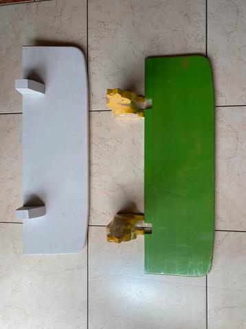 Wand- of Boekenplank : 2 stuks : 1 nog in verpakking  beschikbaar voor biedingen