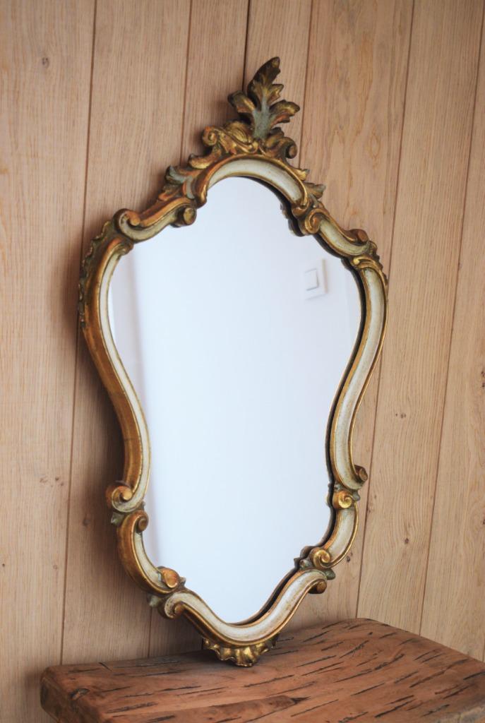 Antieke Spiegel met Goudkleurige Rand – 60x38 cm, Antiek en Kunst, Antiek | Spiegels, Minder dan 50 cm, Minder dan 100 cm, Overige vormen