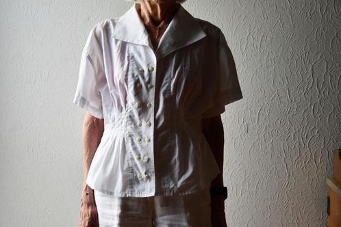 Zeer getailleerde witte bloes, Kleding | Dames, Blouses en Tunieken, Zo goed als nieuw, Maat 36 (S), Wit, Ophalen of Verzenden