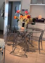 Glazen eet tafel met 4 bijpassende stoelen. Zilveren poten, Huis en Inrichting, Tafels | Eettafels, Ophalen, Overige materialen