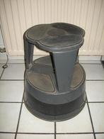 Kik Step metalen opstap kruk op wieltjes - Marcadet - France, Enlèvement ou Envoi, Utilisé