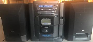 JVC CD-speler, cassette-speler en 2 luidsprekers 