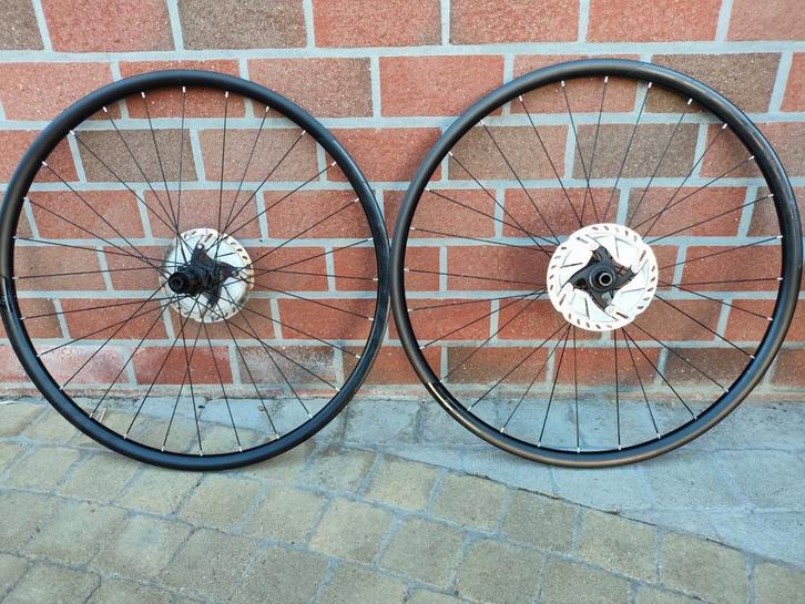 Syncros achterwiel met remschijf., Sport en Fitness, Wielrennen, Zo goed als nieuw, Ophalen of Verzenden