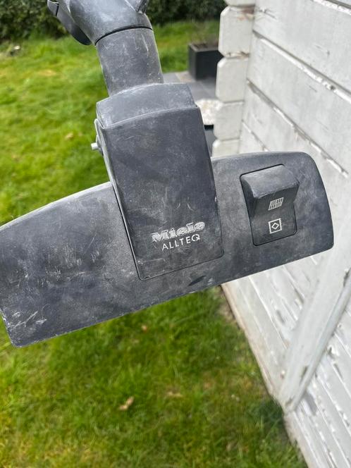 Miele Allteq stofzuigmond + metalen stok, Elektronische apparatuur, Stofzuigers, Zo goed als nieuw, Ophalen