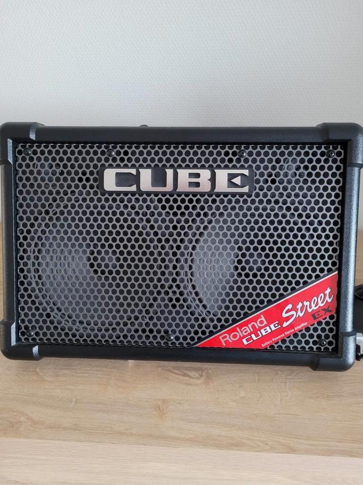 Amplificateur stéréo mobile Roland CUBE Street EX, Musique & Instruments, Amplis | Basse & Guitare, Guitare, Enlèvement