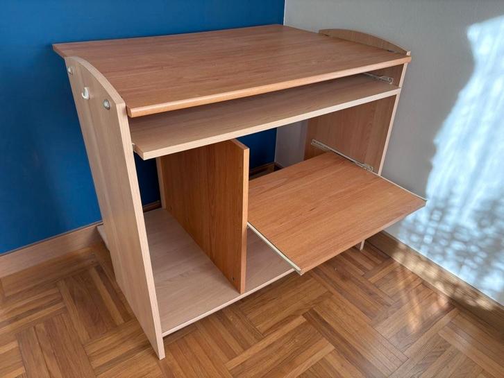 Houten bureau met 2 verschuifbare bladen, Huis en Inrichting, Bureaus, Gebruikt, Bureau, Ophalen