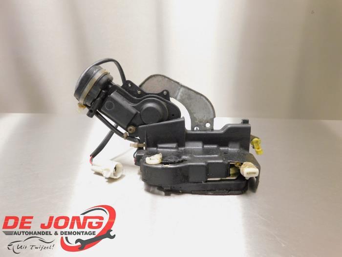 Deurslot Mechaniek 2Deurs links van een Suzuki Grand Vitara, Gebruikt, -, -, Ophalen of Verzenden