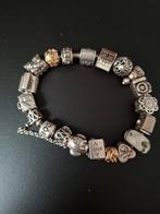 Bracelet Pandora avec une douzaine de charms authent, Ophalen, Zilver, Zilver