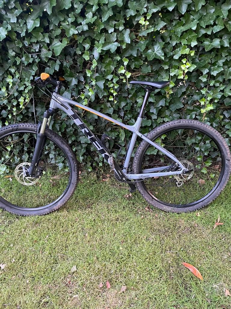 Trek marlin 6, Fietsen en Brommers, Ophalen, Gebruikt, Heren, Trek