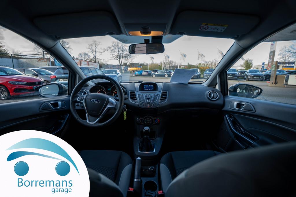 Ford Fiesta Benzine Airco/Bluetooth/..., 0 kg, https://public.car-pass.be/vhr/fc991076-34f2-4b1d-ba5a-b61c343988a7, 0 kg, Bedrijf