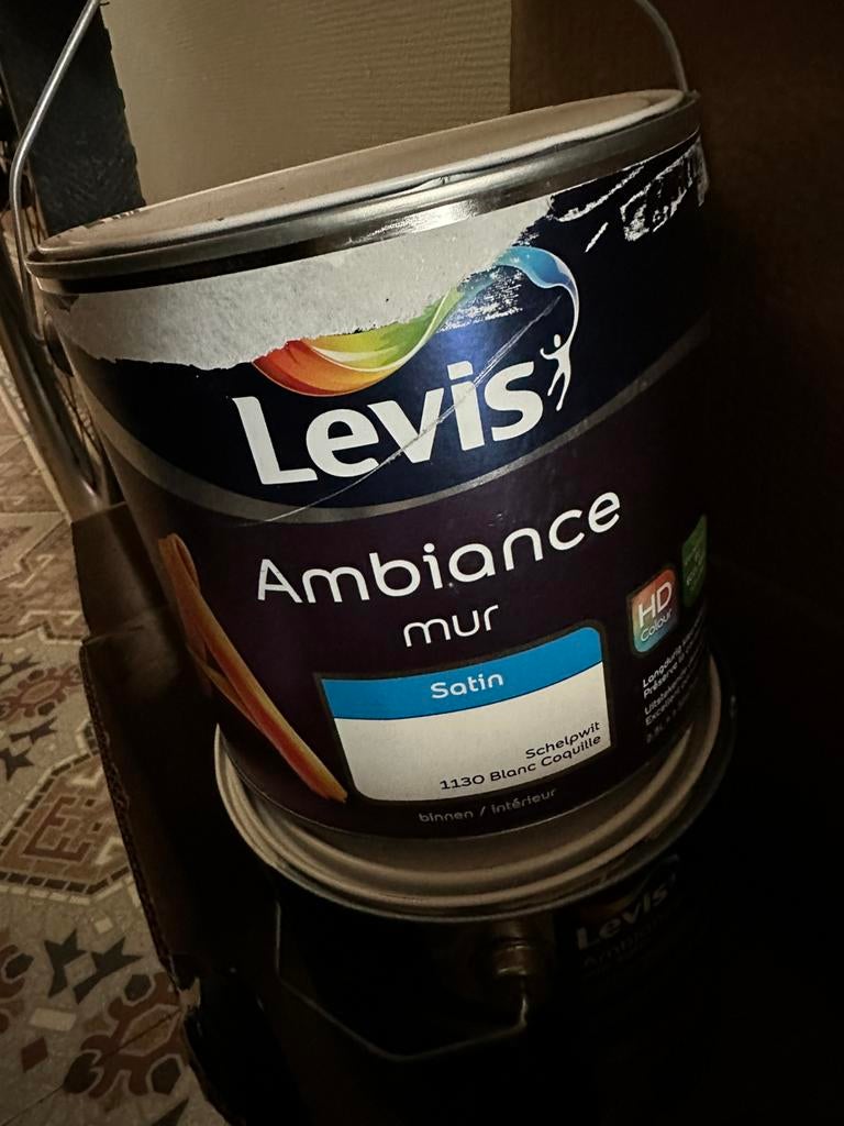 Levis satijn schelpwit, Ophalen, Zo goed als nieuw