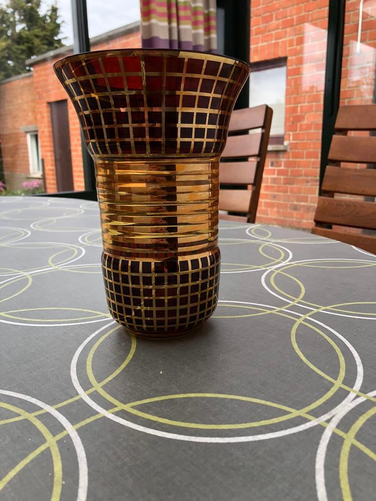 Art Deco vaas in Booms glas, Ophalen