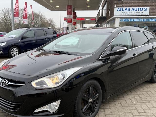 Hyundai I40 Station 1600 Benzine Airco! Nieuwe Koppeling!, Euro 5, Stof, 1600 cc, Zwart