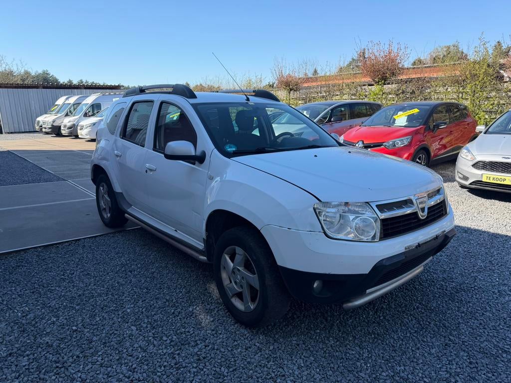 Dacia Duster 1.5 dCi 90 pk 2012 start rijd zeer goed !, Auto's, 144 g/km, Euro 5, 1498 cc, Zwart