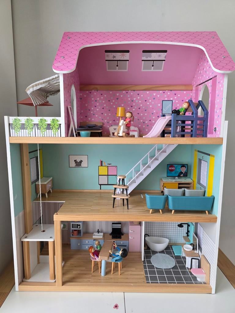 Poppenhuis met toebehoren, Ophalen, Poppenhuis