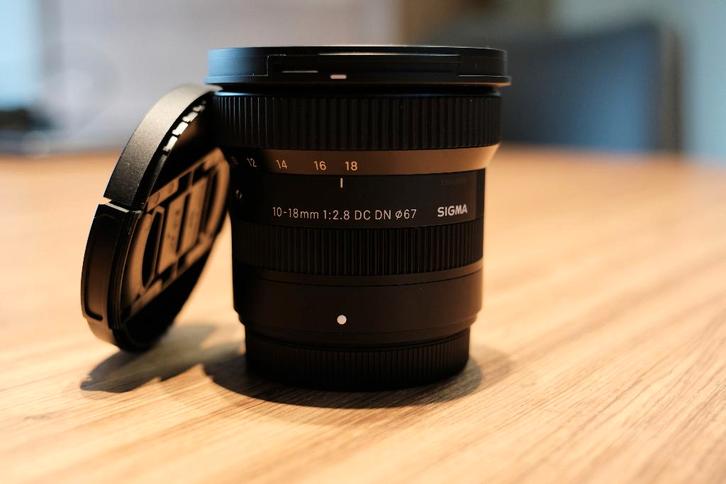 Sigma 10-18 mm F2.8 DC DN-lens Fuji X-vatting, Audio, Tv en Foto, Foto | Lenzen en Objectieven, Zo goed als nieuw, Groothoeklens