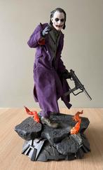 Statue joker the dark knight sideshow, Enlèvement, Comme neuf