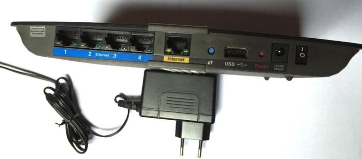 CISCO LINKSYS E4200 Router, WIFI, perfecte werking als nieuw, Computers en Software, Routers en Modems, Zo goed als nieuw, Router