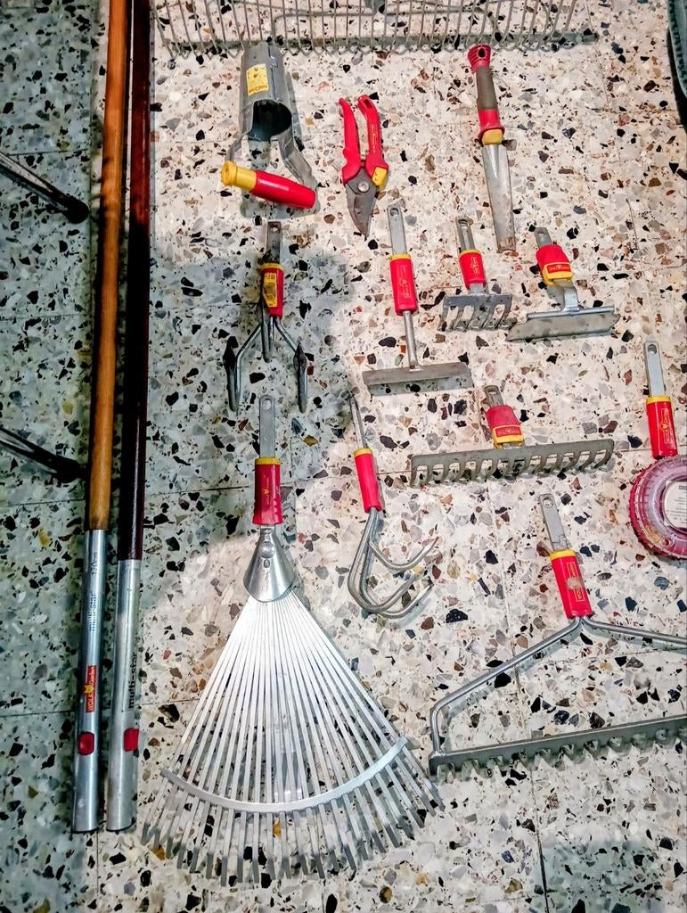 Outils de jardinage Wolf Garden, Enlèvement