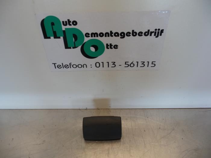 Cendrier arrière d'un Audi A3 (A3 03-), Autos : Pièces & Accessoires, Habitacle & Garnissage, Audi, Utilisé, 3 mois de garantie