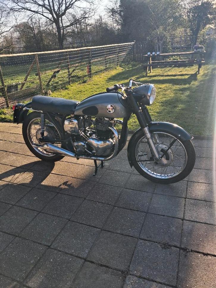 Te  Koop  Norton  Dominator, Motos, Motos | Oldtimers & Ancêtres, Tourisme, 12 à 35 kW, 2 cylindres, Enlèvement